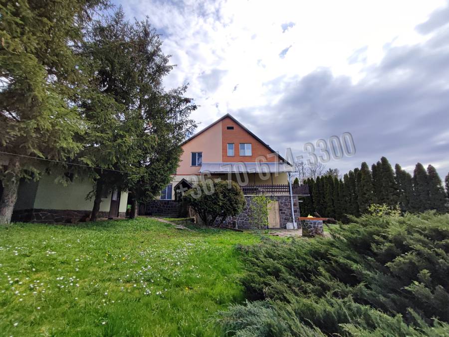 eladó családi ház, Bodony