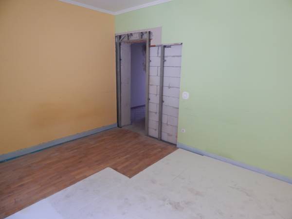 eladó családi ház, Eger
