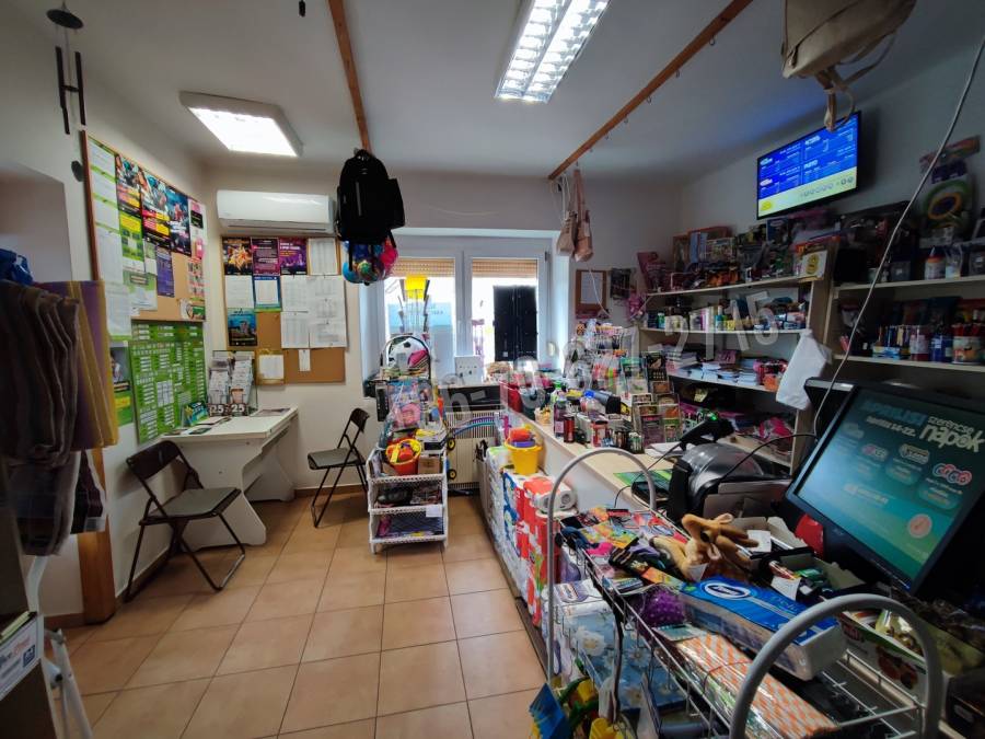 eladó családi ház, Parád